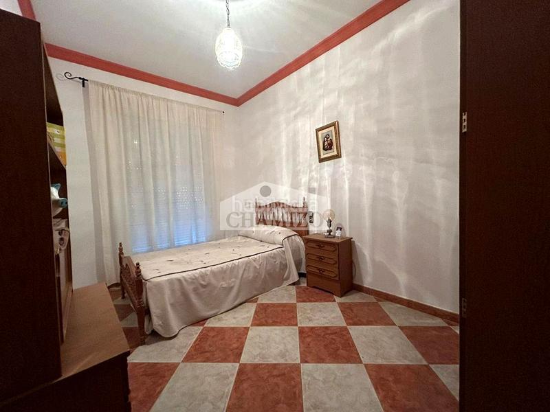 Foto b07da844-44d9-47b5-94cf-f2bb231dcfe6. Chalet en calle san francisco 63 ¡¡¡gran chalet con piscina , en Villanueva de la Serena