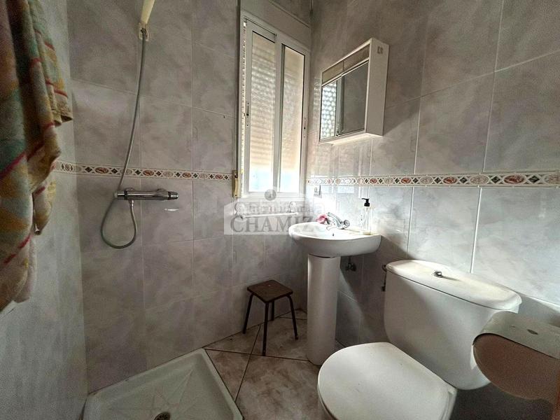 Foto f77f4caa-a0eb-400b-83cf-af8c8074e341. Chalet en calle san francisco 63 ¡¡¡gran chalet con piscina , en Villanueva de la Serena