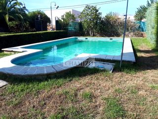 Chalet in Calle san francisco 43. Chalet con piscina en parcela proindiviso" quieres disfrutar del
