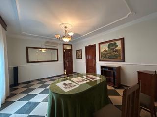 Flat in Calle san francisco 63. ¡¡piso reformado, con buenas calidades y en planta baja!!
