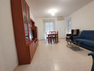 Flat in Calle san francisco 63. Piso con garaje, trastero y ascensor en una zona muy demandada¡¡