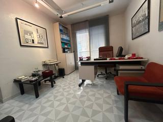 Flat in Calle san francisco 63. ¡¡oportunidad piso en venta cercano a la zona de institutos!!