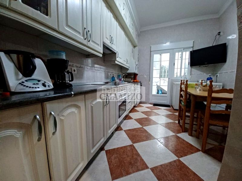 Foto 6ab7ed4a-d4eb-4c12-9a6f-f4b5c463f561. Casa a calle san francisco 63 a Villanueva de la Serena