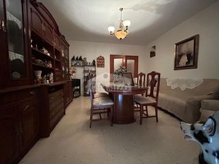 Flat  Calle san francisco 43. Excelente oportunidad piso en venta listo para entrar o como inv