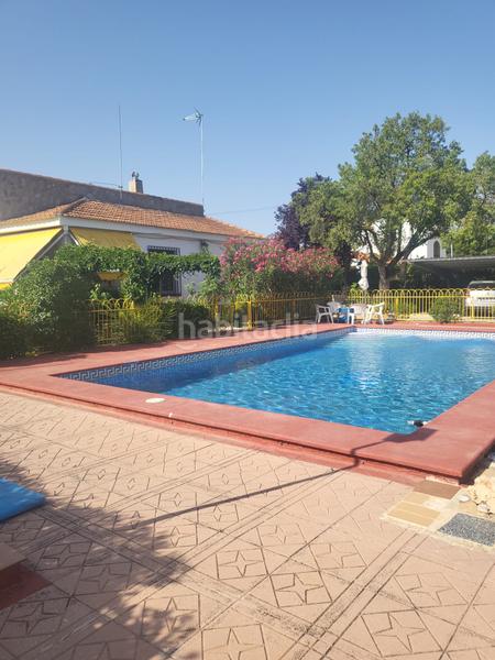 Foto f35096ac-9404-49e2-b655-3c92f1e3b47e. Xalet amb xemeneia calefacció aparcament piscina a Albacete
