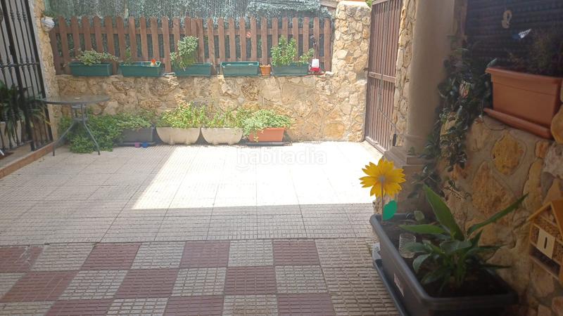 Foto 01df5dd1-ba43-4cd2-89ed-71edac823587. Casa adossada amb xemeneia calefacció aparcament a Albacete