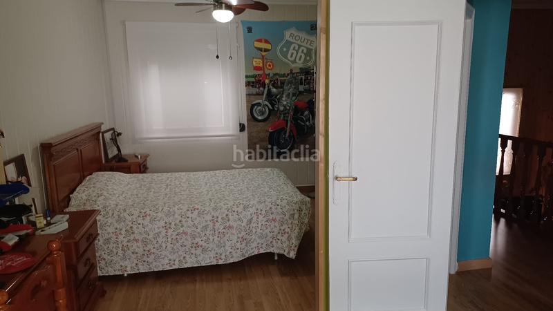 Foto 325d4b65-46c4-490f-a382-969270c0efa6. Casa adossada amb xemeneia calefacció aparcament a Albacete