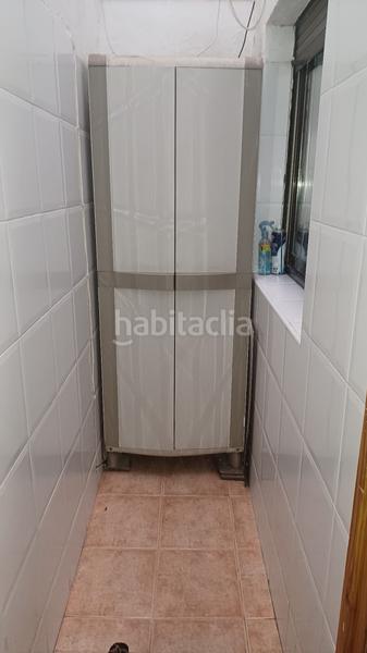 Foto a664899d-97f1-42c0-b4c4-40d1afe09c37. Casa adossada amb xemeneia calefacció aparcament a Albacete