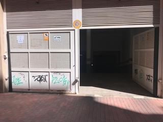 Parking coche en Pasaje san valentín 6