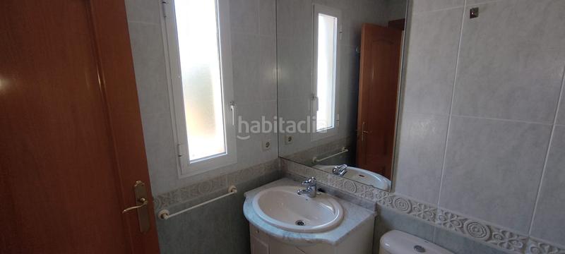 Foto 1136acab-809f-4fbc-808f-ed008ce14807. Pis amb calefacció aparcament a Industria Albacete