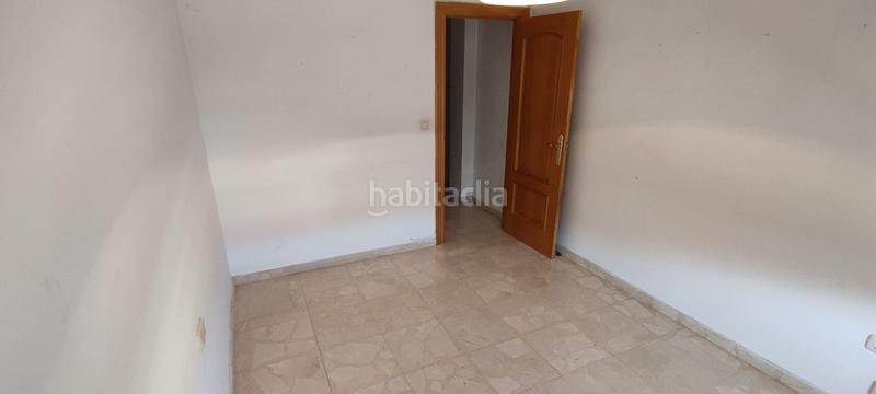 Foto 7e68d48f-e16d-4072-b002-28a88459edf6. Pis amb calefacció aparcament a Industria Albacete