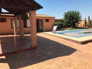 Chalet en Chinchilla de Monte - Aragón