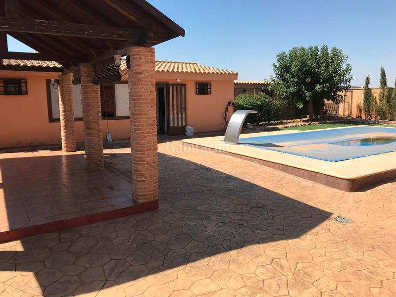Foto 37b2b200-75bd-48dc-b73f-8cc8385b1e55. Chalet con riscaldamento parcheggio piscina in Chinchilla de Monte - Aragón
