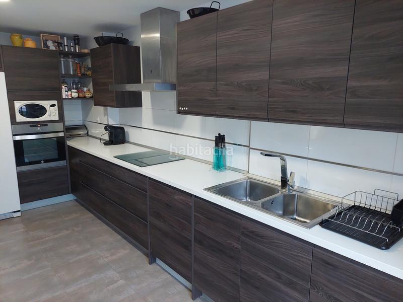 Foto d3bfa853-f807-4619-9ad7-7c6fb92b6b0d. Casa adosada en Facultad de Medicina Albacete