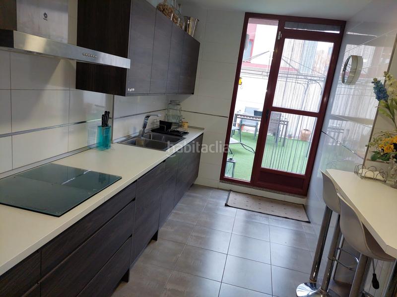 Foto 00c9e7ba-aa65-4fdc-9d1c-a33a7874fb31. Semi detached house with fireplace heating parking in Albacete