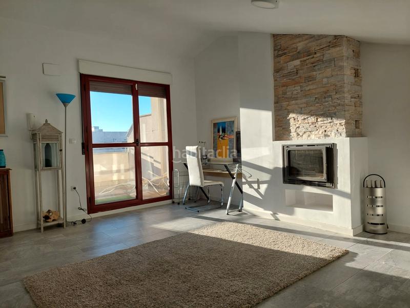 Foto e302775b-135f-4688-ab69-7c10a29602c9. Semi detached house with fireplace heating parking in Albacete