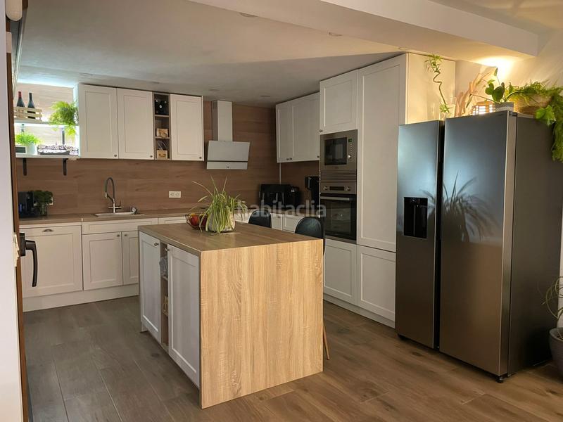 Foto 81b7cfc3-7923-4eb3-9165-feae492c7134. Chalet con camino riscaldamento parcheggio piscina in Albacete