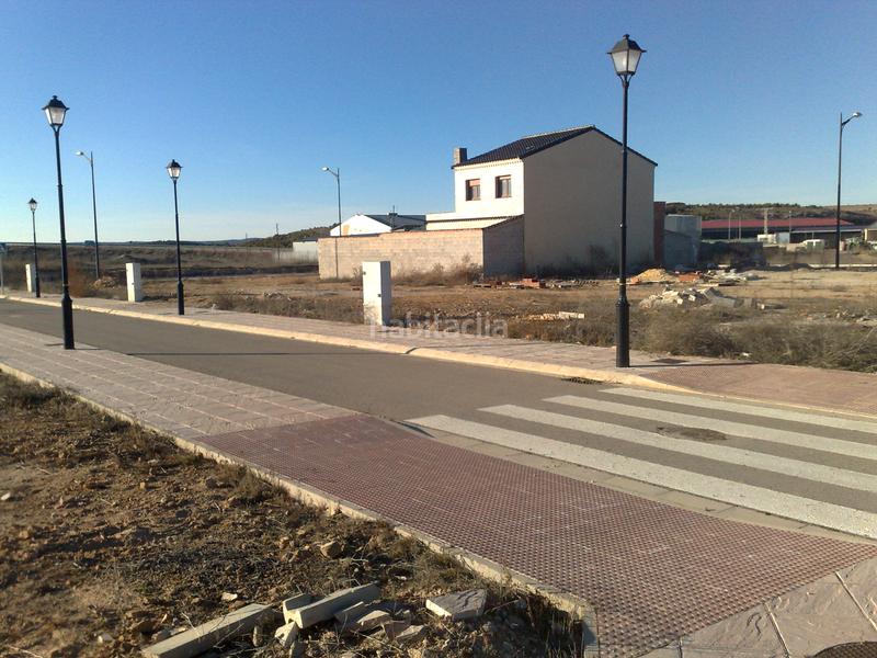 Foto c748ef46-d56b-4db9-a785-3dfb14300b53. Terrain résidentiel dans calle constitución 1 dans Chinchilla de Monte - Aragón