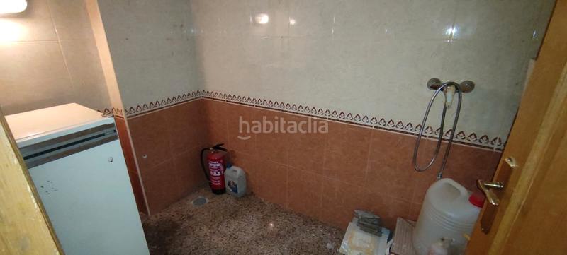 Foto d0c33242-0003-4a87-b0d5-315e6a6f979f. Rent business premise with heating in El Pilar Albacete