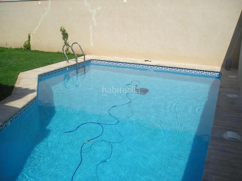 Foto da87d2a3-06af-49c3-940a-131b9c0bdd98. Chalet con riscaldamento parcheggio piscina in Pedanías - Extrarradio Albacete