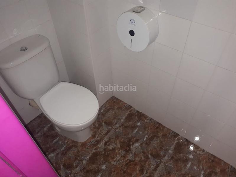 Foto 93a4462d-d171-42fc-a4b9-55e653c6285b. Lloguer local comercial a Feria Albacete