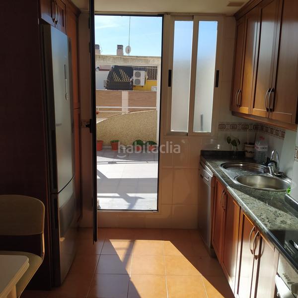 Foto 1a021fda-6a15-4dcb-98d2-27e0fc72ec86. Dachwohnung mit heizung parking in Carretas - Pajarita Albacete