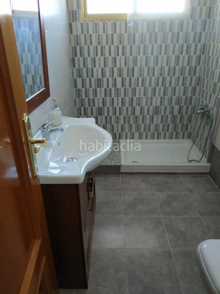 Foto a57d838b-6801-4241-acc7-312a31c19409. Casa adossada amb calefacció aparcament a Madrigueras