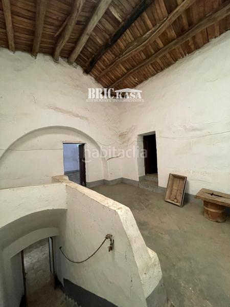 Foto 7e0fce26-0619-4f79-a10f-b91f28781105. Casa brickasa inmobiliaria les ofrece, casa de pueblo en venta, una gran vivienda con unas grandes oportunidades. la vivienda se compon en Torrequemada