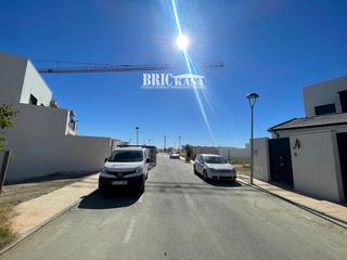 Terrain résidentiel  Paseo extremadura. Brickasa inmobiliaria les ofrece, el uso es vivienda unifamiliar