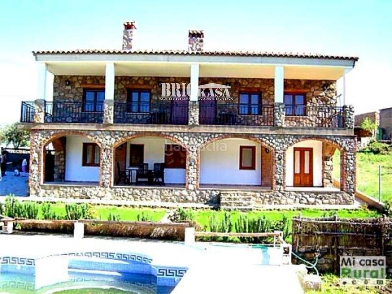 Foto 0a06eb7a-9e55-45e6-acc3-e58c52b0786a. Edifici a Valencia de Alcántara
