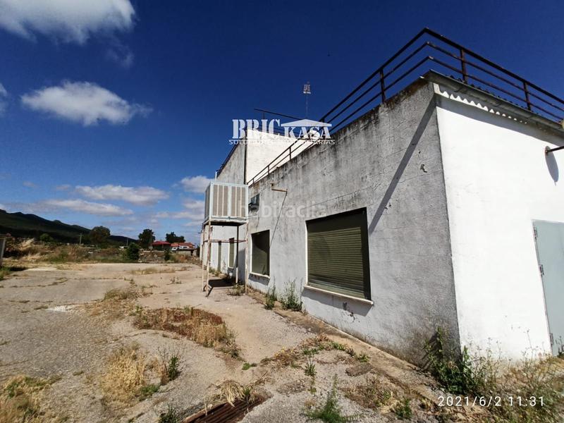 Foto 07b6c71e-1261-4b4d-9cef-5518c0640379. Edificio hotel o complejo en Aliseda