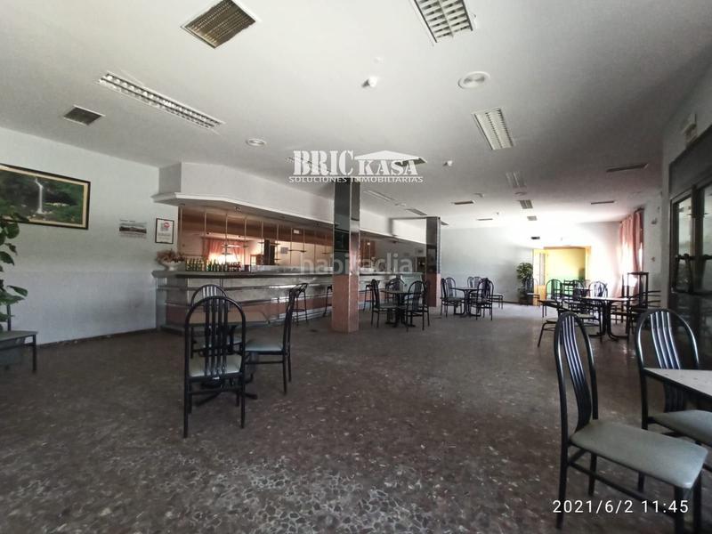 Foto fcf78803-1c49-41ac-9d7b-b4e570a57e2c. Edificio hotel o complejo en Aliseda