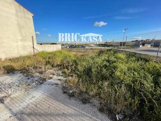 Terrain résidentiel  Plaza españa. Brickasa inmobiliaria les ofrece, solar urbano en sierra de fuen