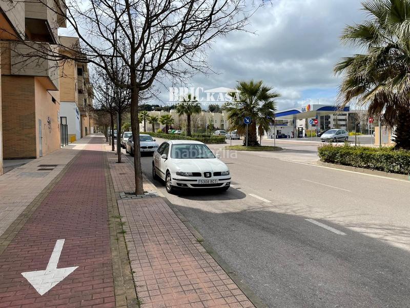 Foto 207000e4-4e6c-42ef-bf7d-1b37a639cb3a. Rent business premise in Montesol - Mejostilla Cáceres