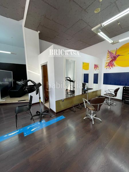 Foto e16db8ea-a445-4c2f-917b-99d3414991e3. Local comercial a Centro Cáceres