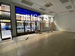 Location Local commercial à Centro. Local comercial en alquiler en cáceres, con 300 m2, con escapara