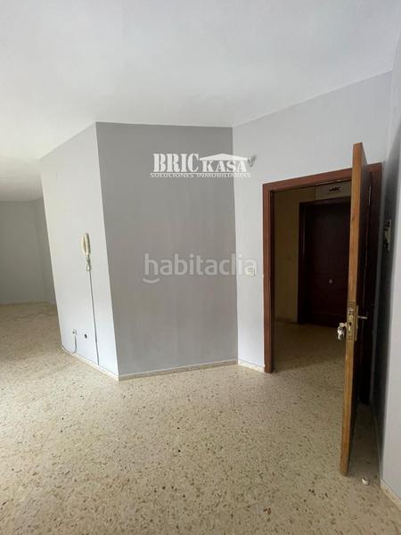 Foto 1430aa3d-9163-48cb-852f-940176033d1a. Rent office space in Centro Cáceres