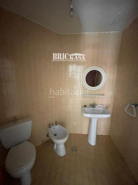 Foto 4057cf83-6603-4ea6-b8e7-6a3a42d58f7a. Rent office space in Centro Cáceres