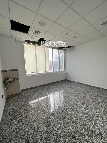 Foto 87d57863-b7f8-4fa0-a889-1837da47e194. Lloguer local comercial amb calefacció a Casco Antiguo Cáceres