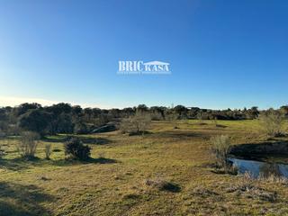 Terreny residencial  Calle sebastián sánchez. Brickasa inmobiliaria les ofrece, 
magnifica finca cerca de các