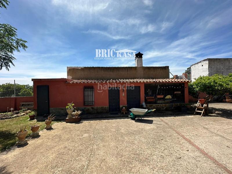 Foto 8eb525e1-3efa-464e-b087-77b4c526eff7. Chalet  independiente carretera ex206 en Casco Antiguo Cáceres