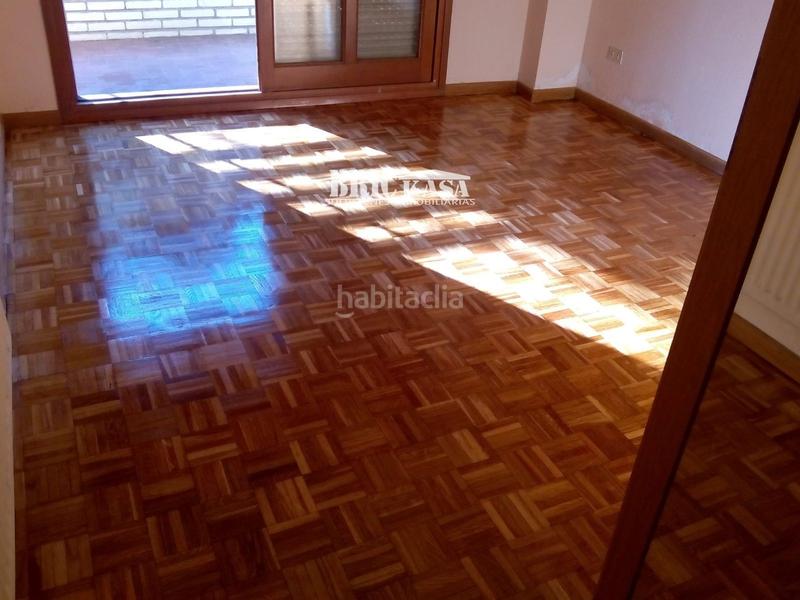 Foto cbc94195-6043-487b-b004-eecb831a6346. Appartamento con riscaldamento parcheggio in Ruta de la Plata Cáceres