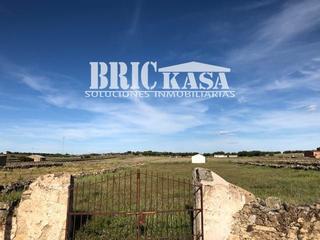 Rural plot in Valdefuentes. En valdefuentes