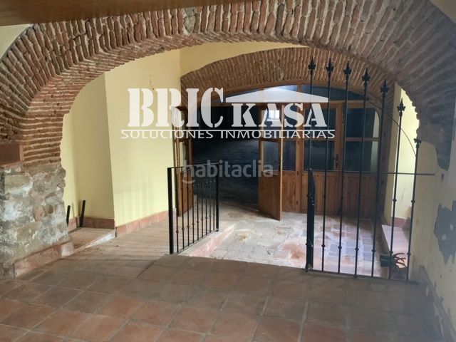 Foto 875700ec-587f-44b2-bcdc-8852302d5d57. Local comercial a Trujillo