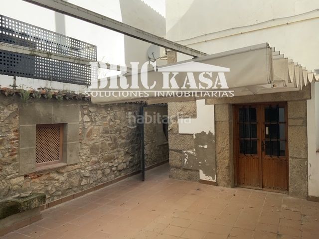 Foto 8fa71d11-7d59-435c-bf7b-88f7d5c0fc6e. Local comercial a Trujillo