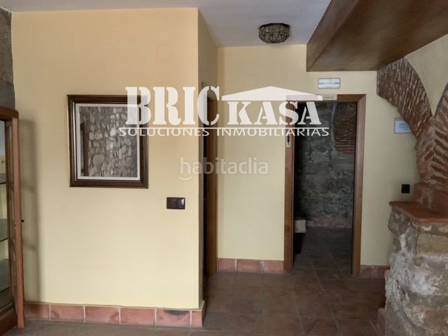 Foto aa182ff1-066c-45f8-ae83-c78841781e11. Local comercial a Trujillo