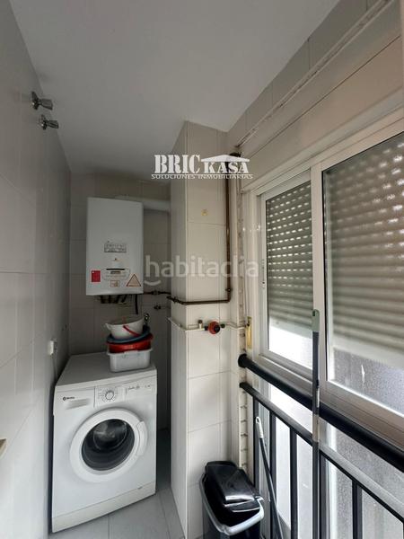 Foto 42e09b24-4ead-42f8-b2cf-588ce493aa91. Affitto appartamento con riscaldamento parcheggio in Cáceres