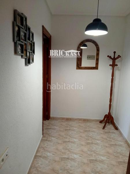 Foto 4d42337d-755e-4ee7-8ca8-32030d2f03d5. Rent flat in Centro Cáceres