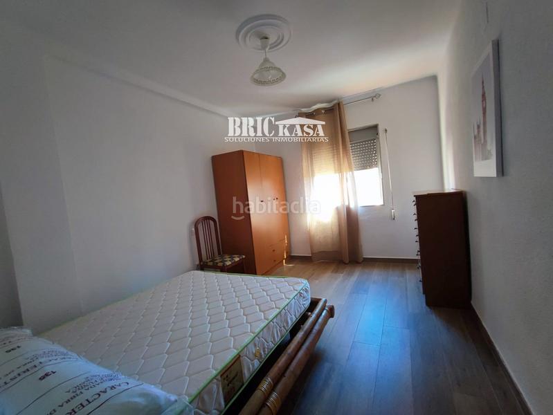 Foto c332a59f-a0a3-471a-950e-5560ae9431c1. Rent flat in nuevo Cáceres Cáceres