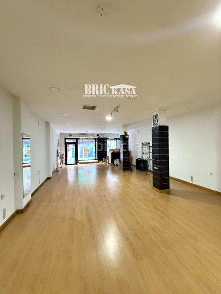 Foto 571e85cc-2027-419e-9ca8-29a8e657f31e. Location local commercial dans Centro Cáceres